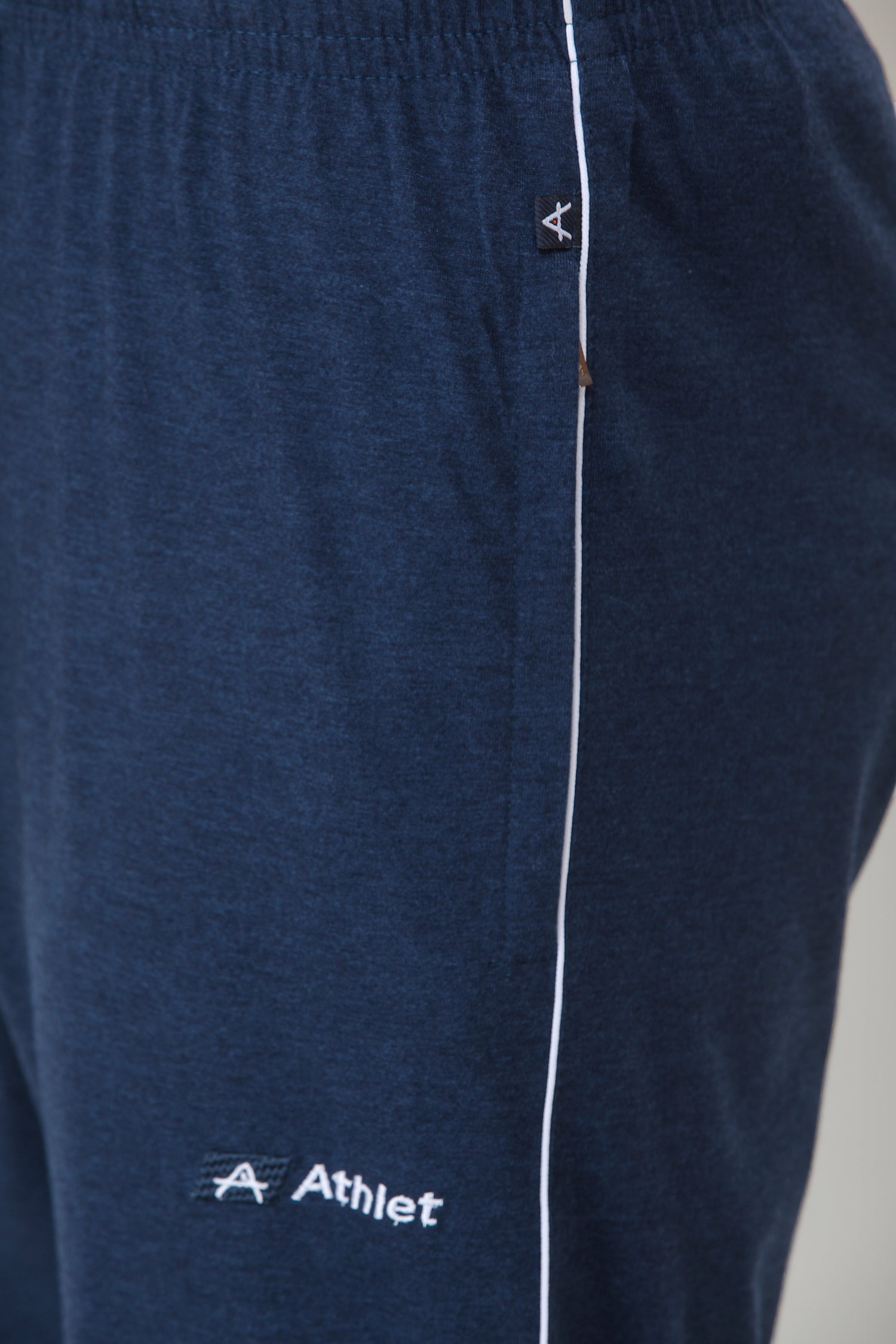 Men’s Cotton Hosiery Track Pants – Regular Fit with Zipper Pockets & Minimal Side Piping Design 610