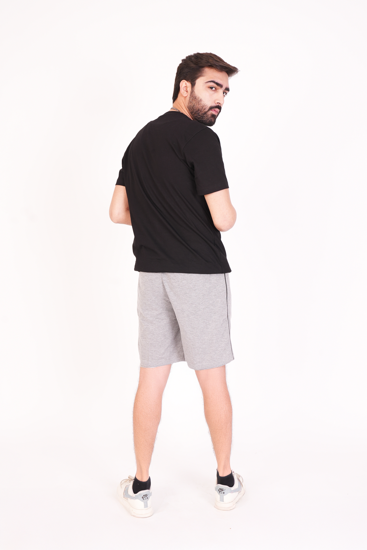 Classic Men's Crew Neck T-Shirt -333 HS