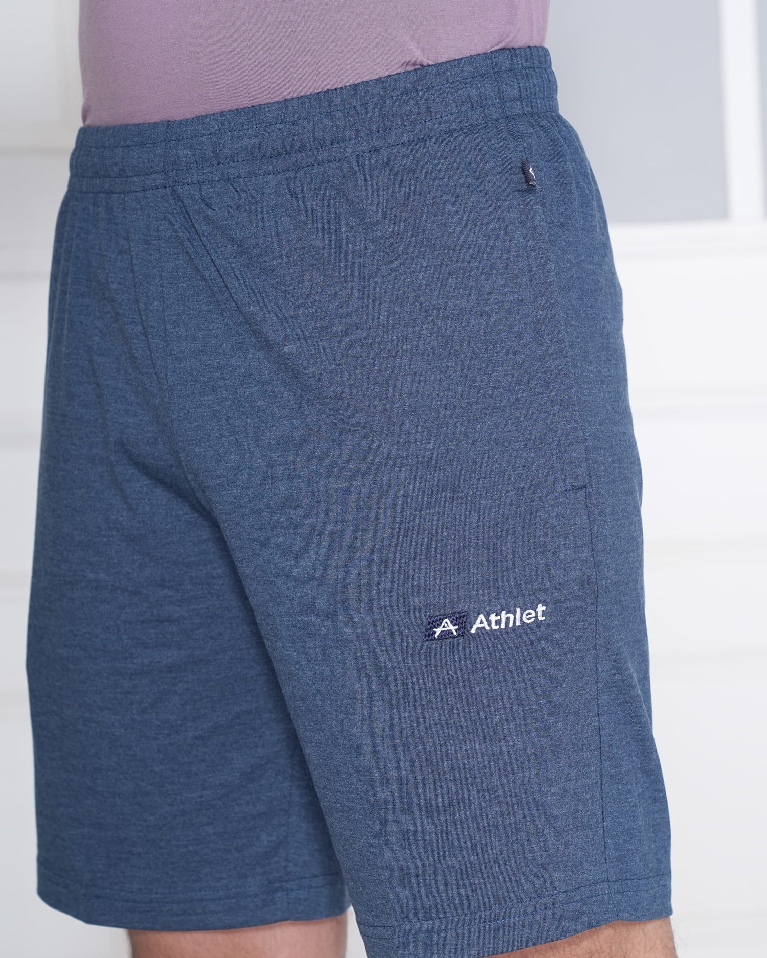Essential Solid Bermuda Shorts Minimal Style & Comfort - 102